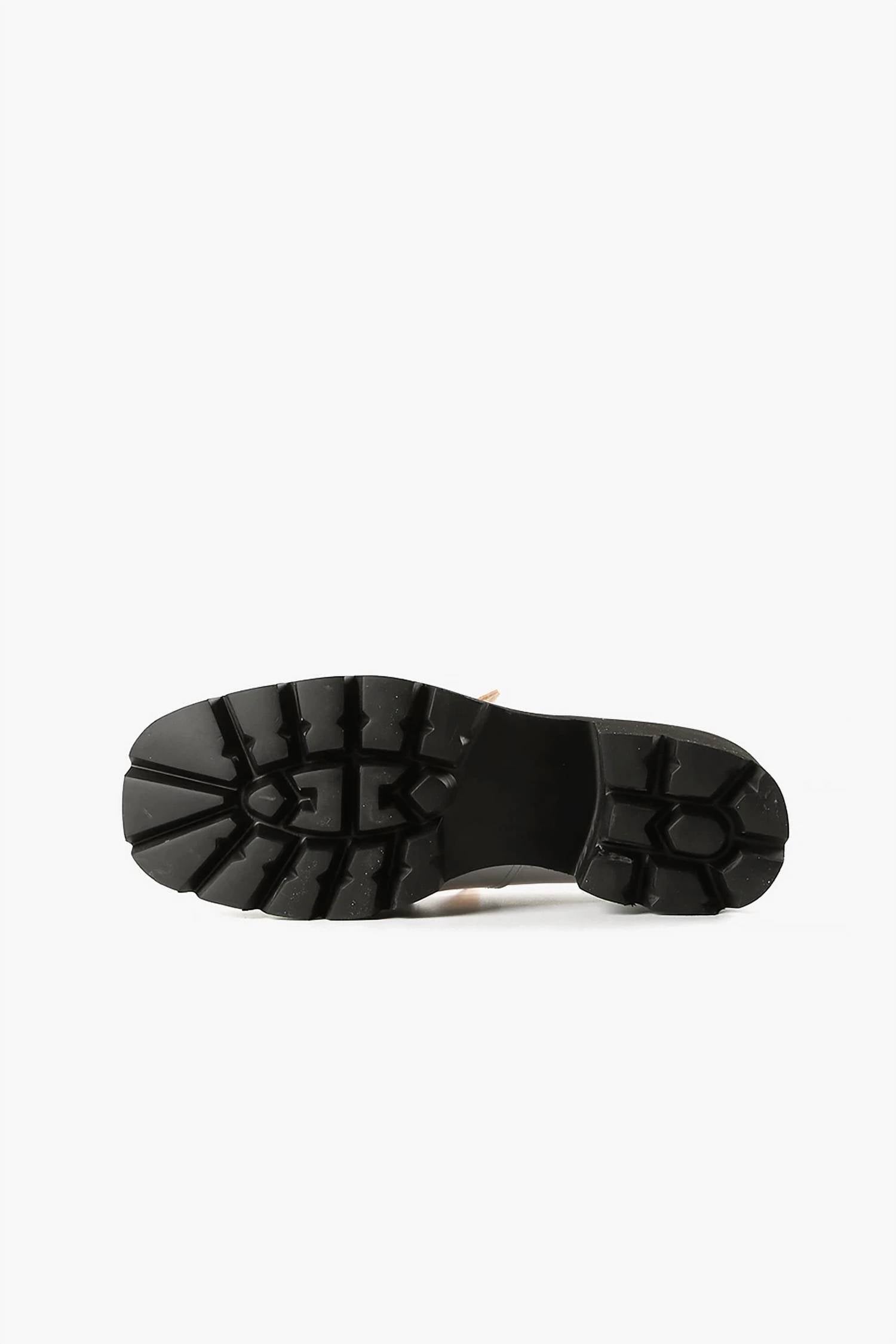 All Black - CHUNK LINKS LADY LUGG LOAFER