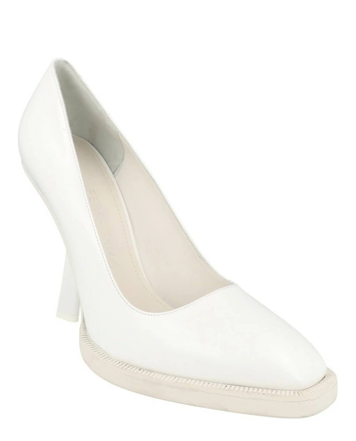 Salvatore Ferragamo - Women's Anser X5 Leather Pumps