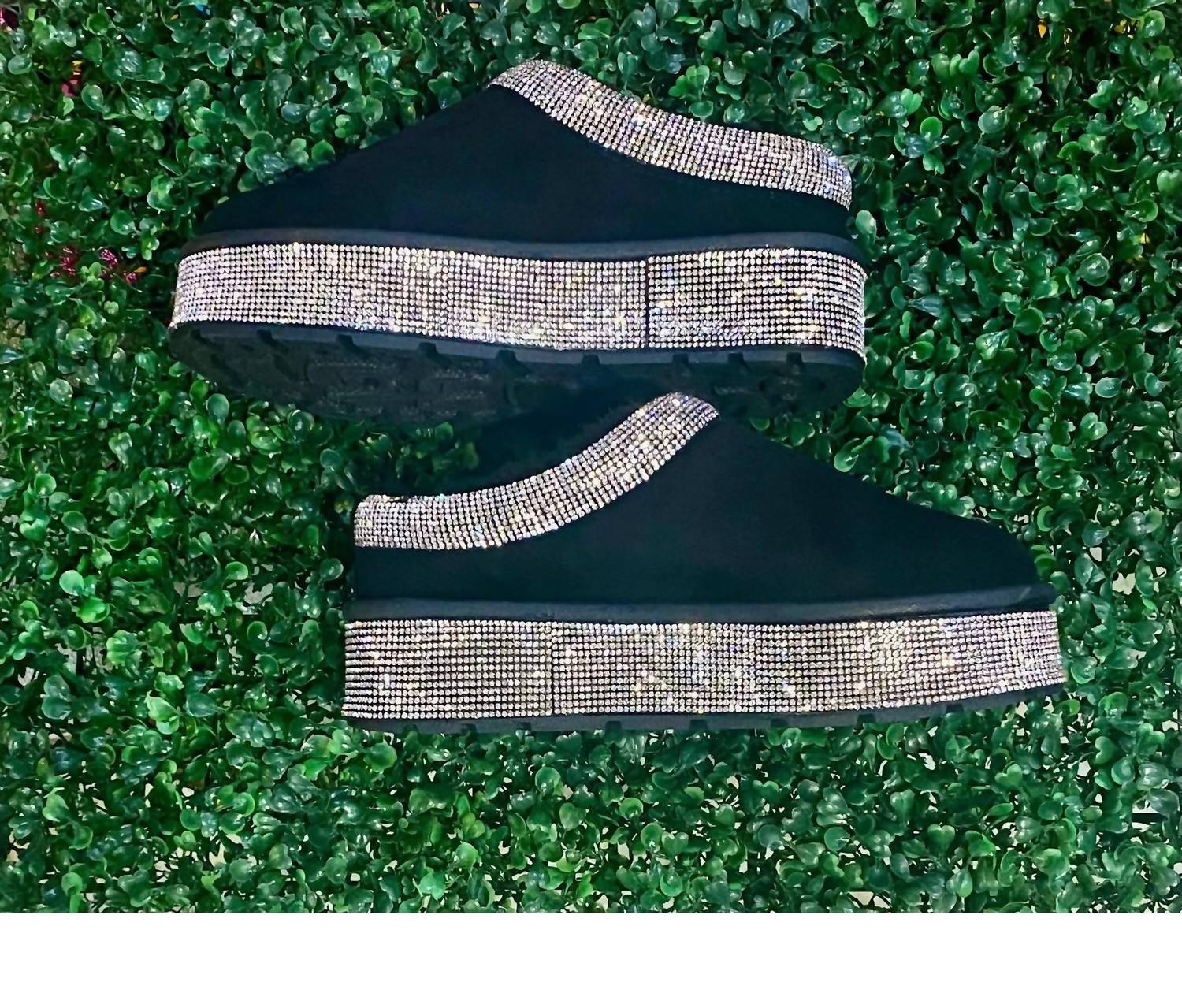 Bamboo - Women's Bling & Cozy Rhinestone Platform Mules