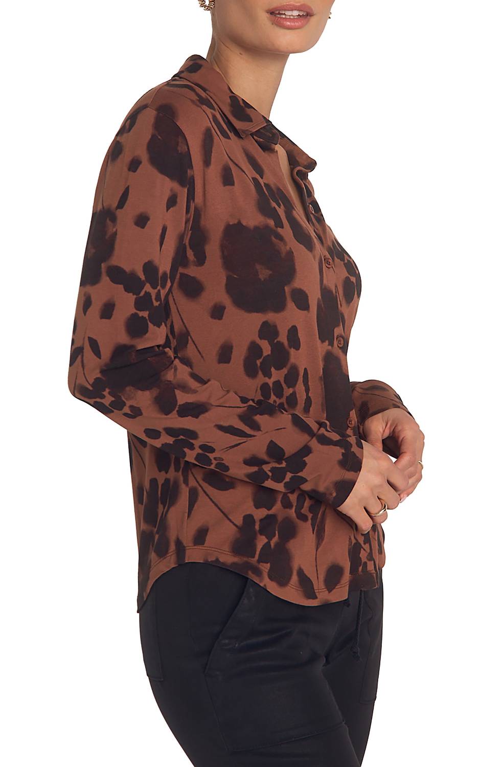 Bella Dahl Button Up Knit Printed Shirt in autumn floral print - women's shirt - detail view