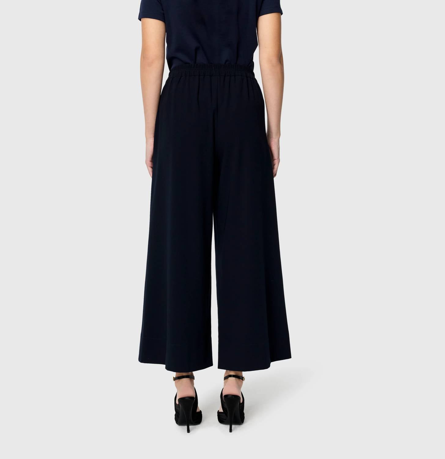Mac - Oralie Cropped Floating Crepe Pants
