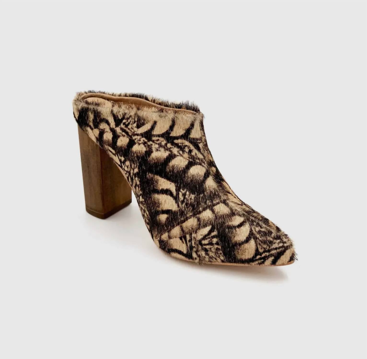 Christina Lombardi - Women's Zermatt Block Heeled Mule