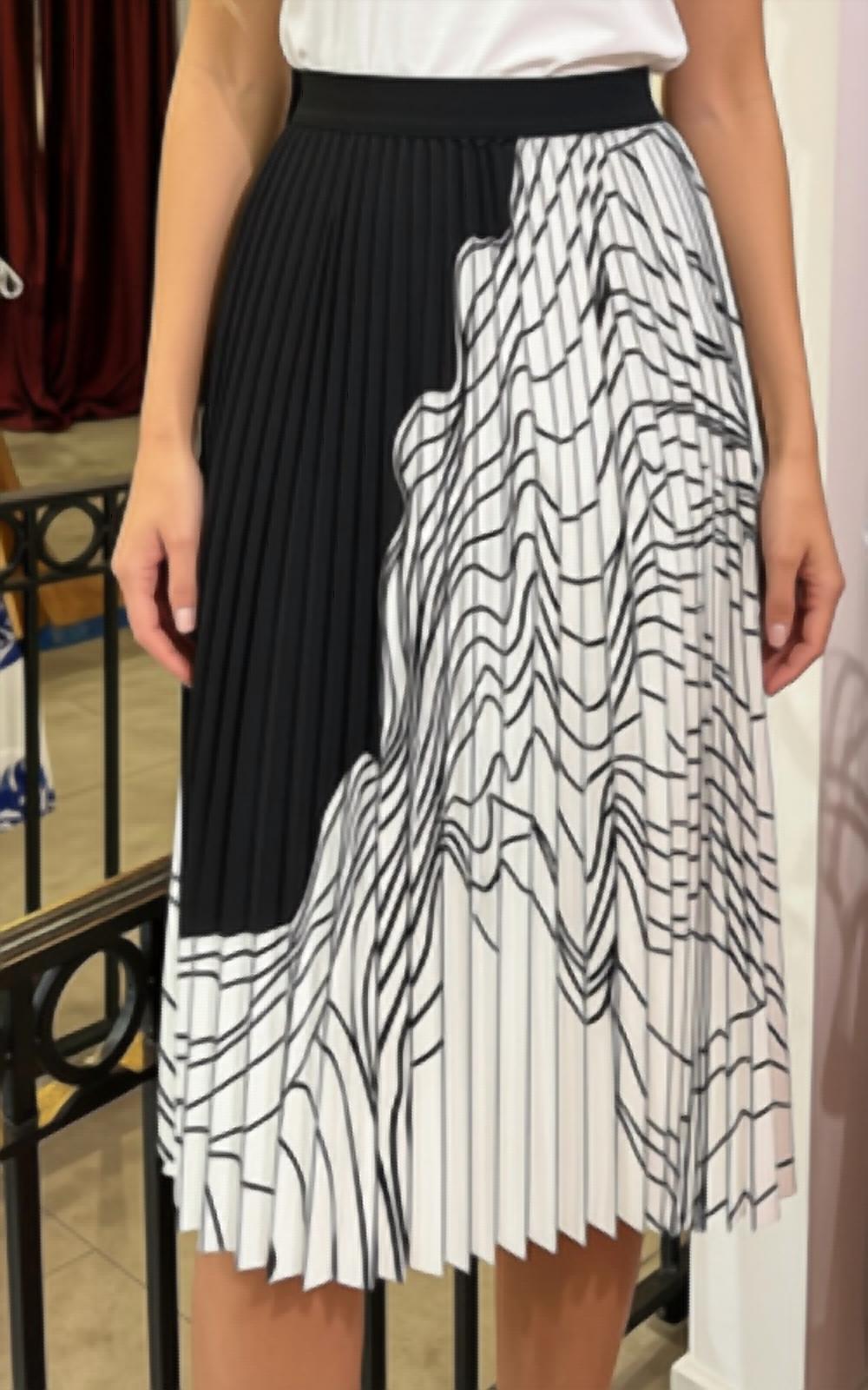 Spanner - Pleated Abstract Print Skirt