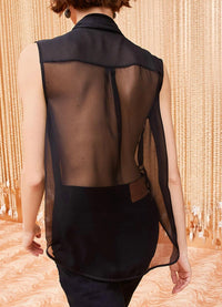 Ulla Johnson Milo Blouse in noir - women's blouse - detail view