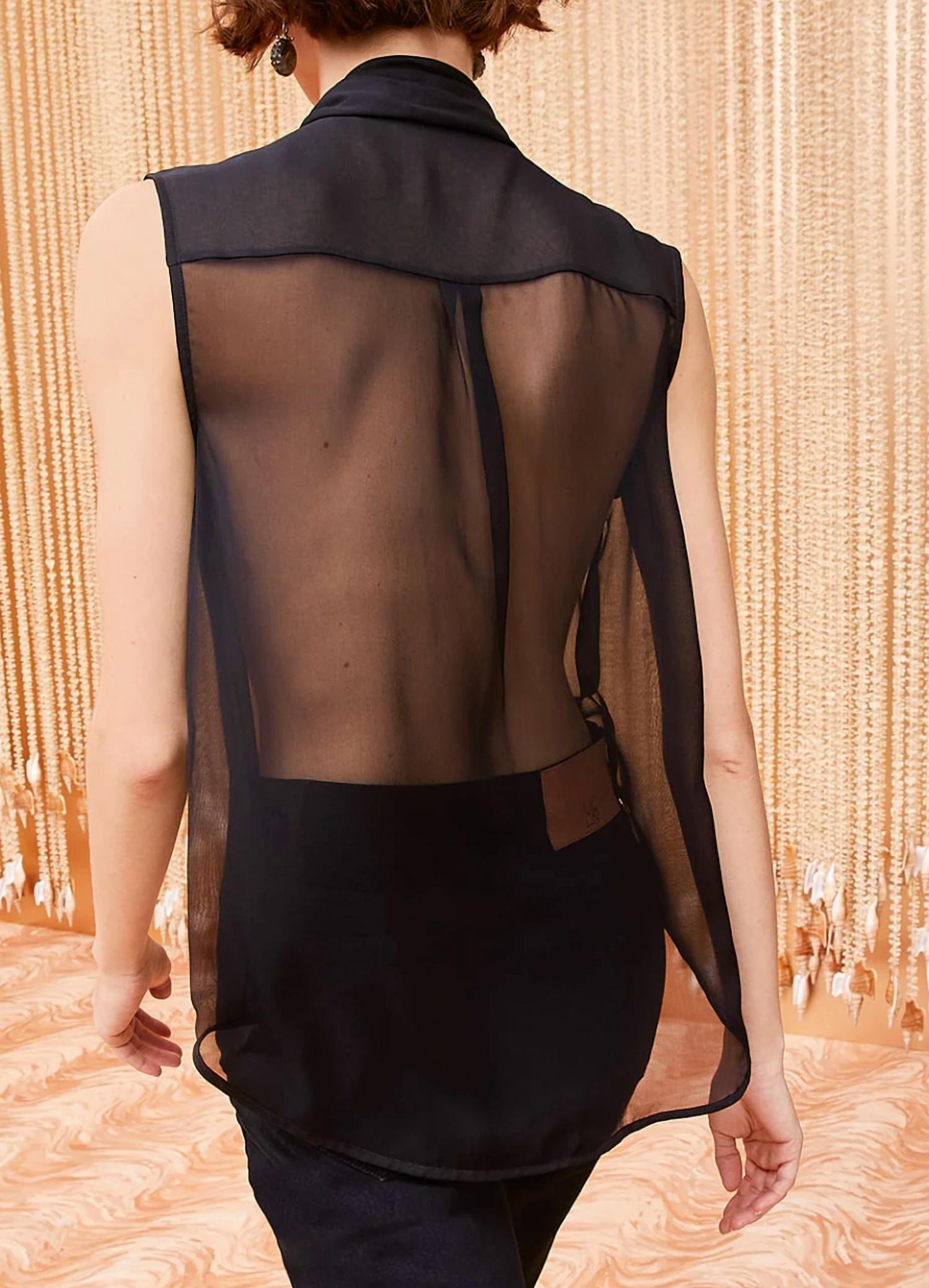Ulla Johnson Milo Blouse in noir - women's blouse - detail view