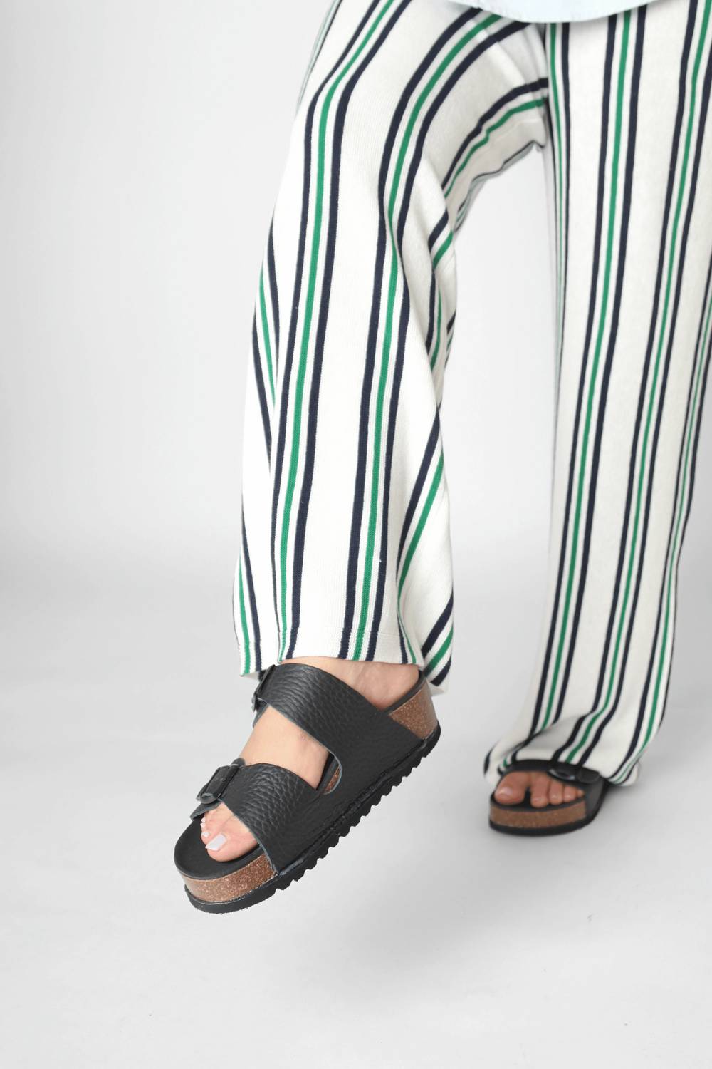 Onfoot - Women's Naoshima Buckled Strap Sandals