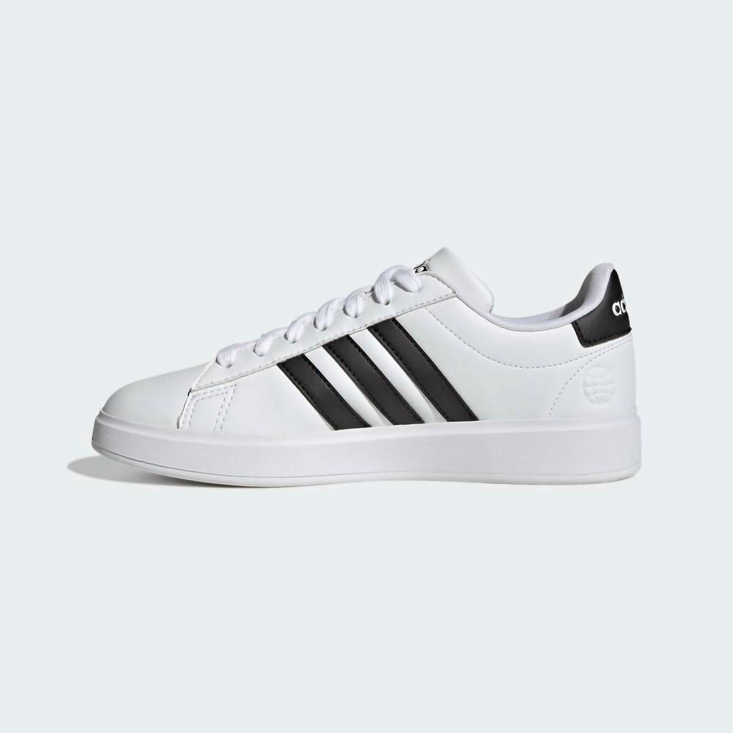 Adidas - Women's Grand Court 2.0 Tennis Shoe