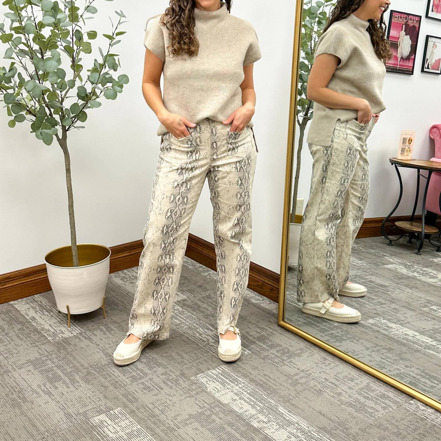 Gilli - Snake Print Stretchy Pants