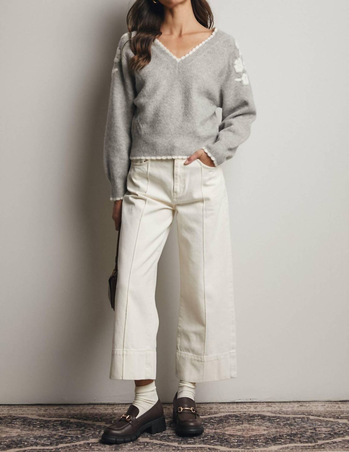 Forte - Floral Applique V-Neck Sweater