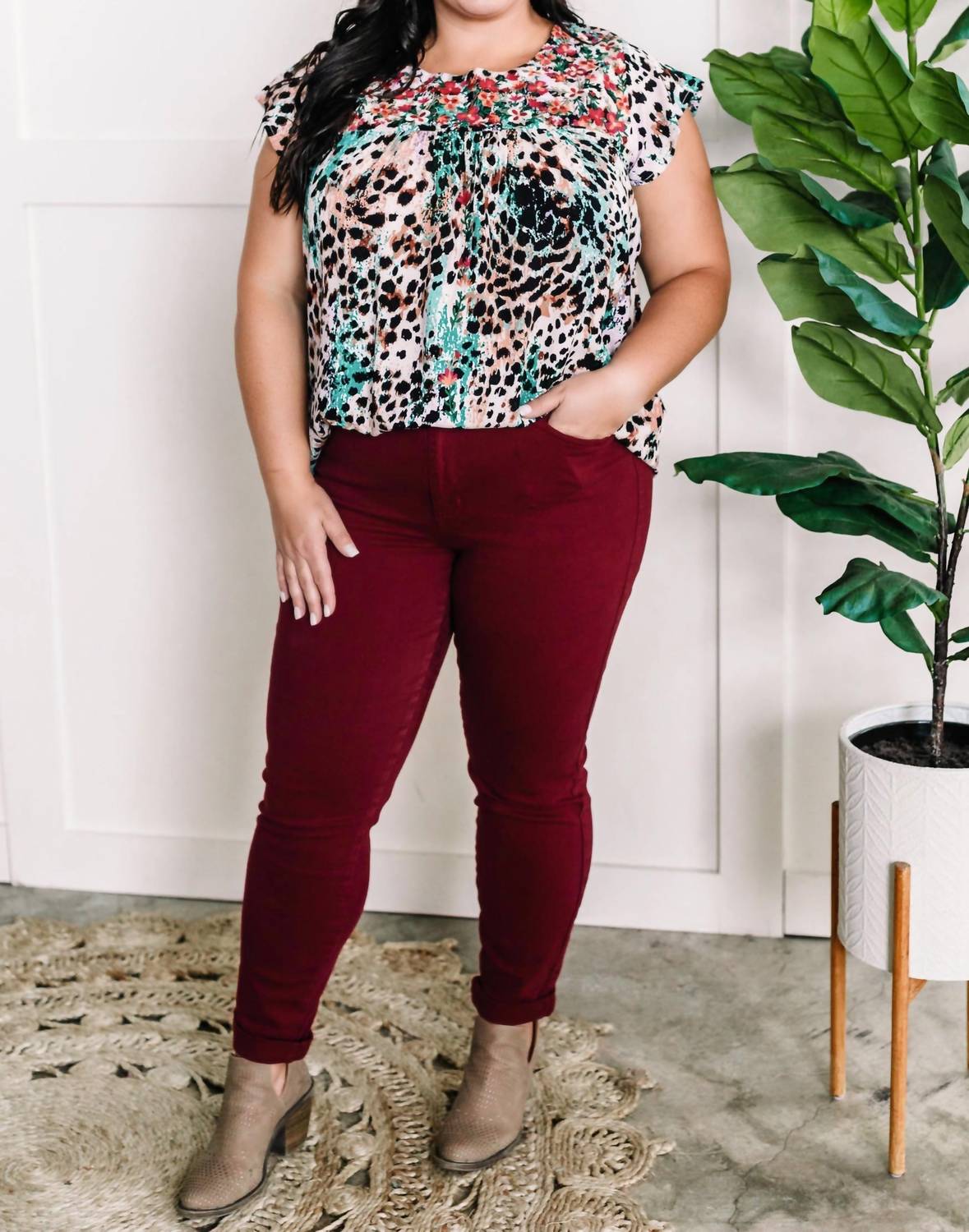 Judy Blue - Denim Cuffed Joggers Jeans
