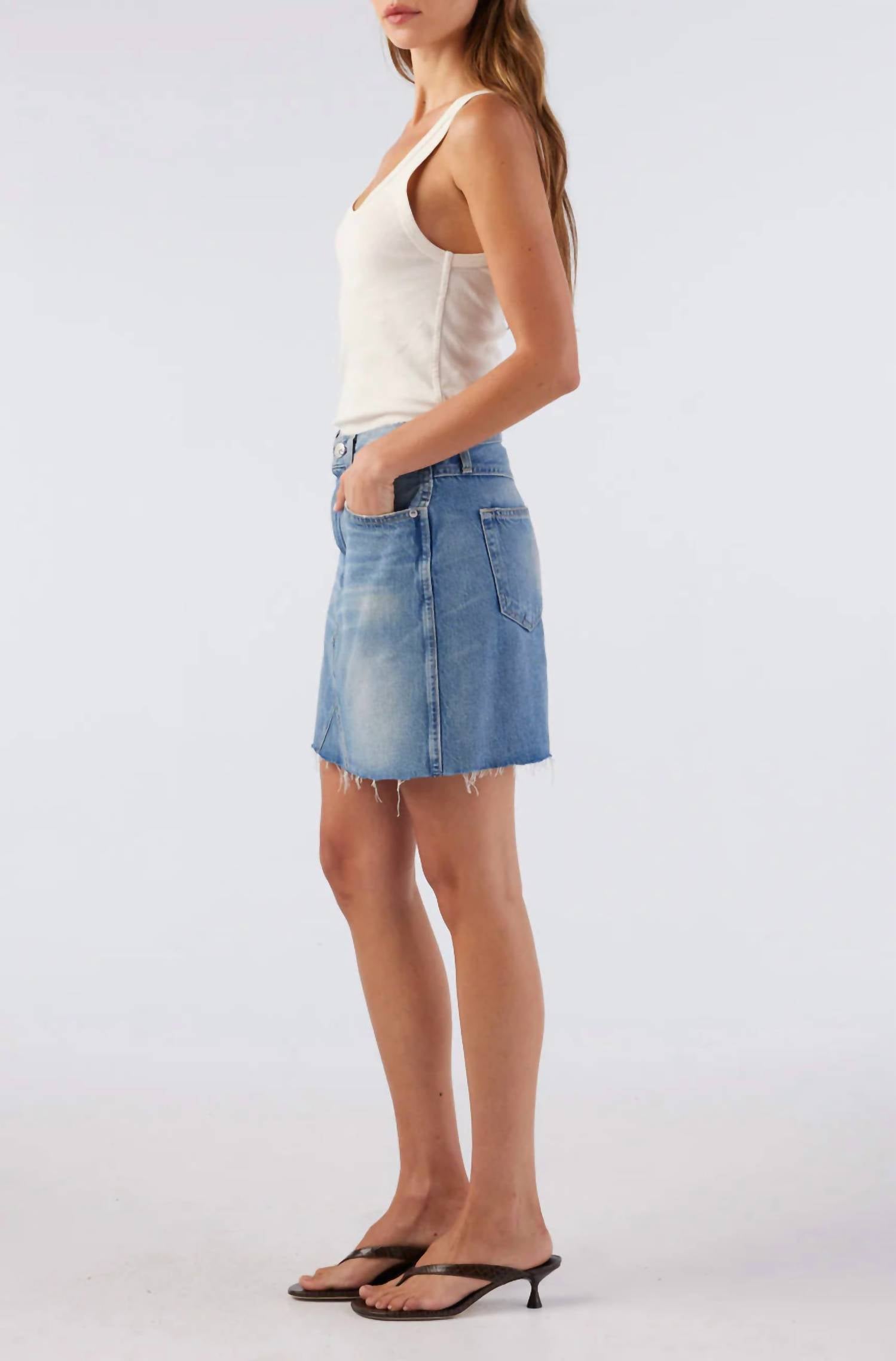 Amo - Alexis Skirt With Raw Cut Hem