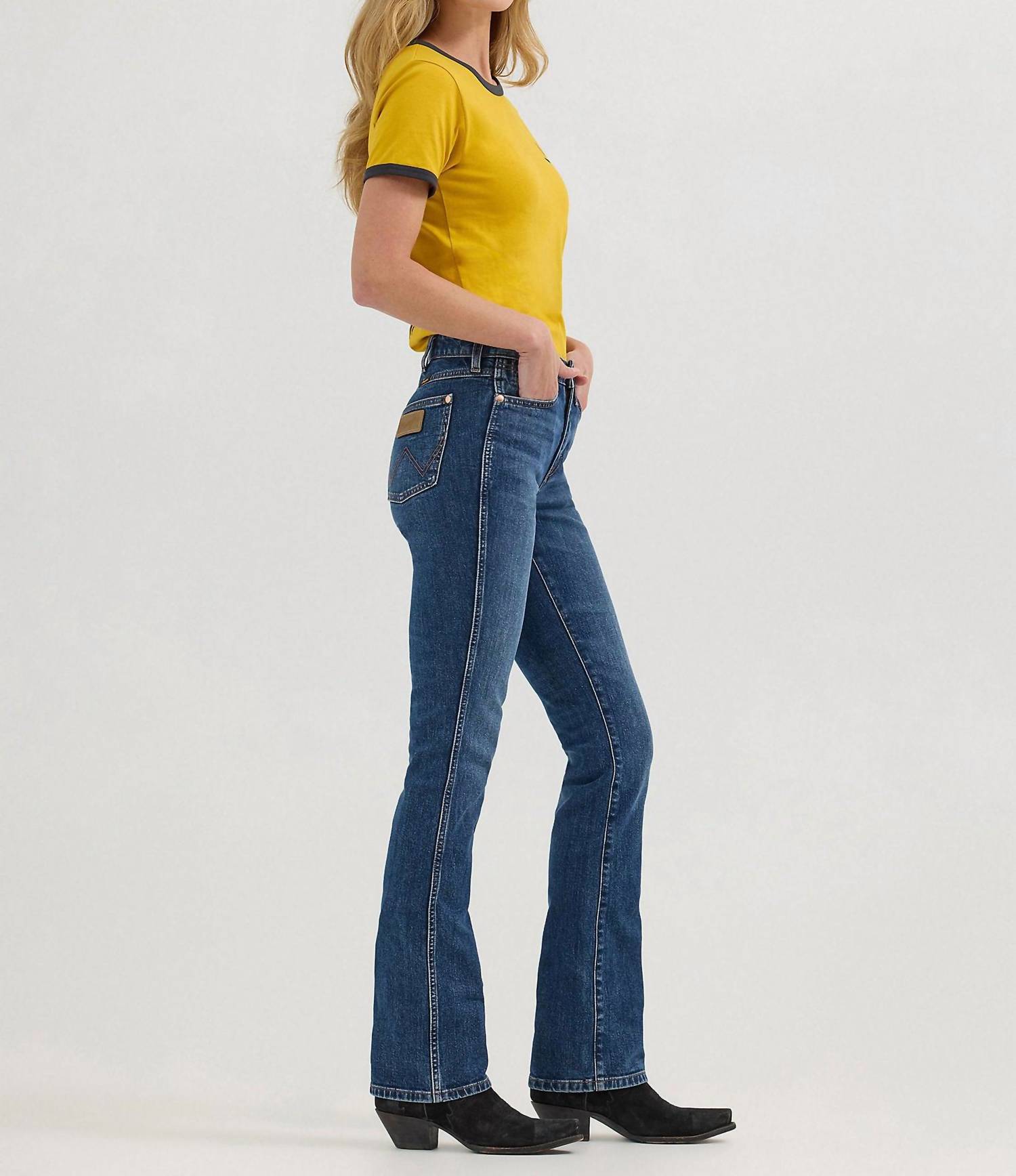 Wrangler - Alexis Boot Hugger Jean