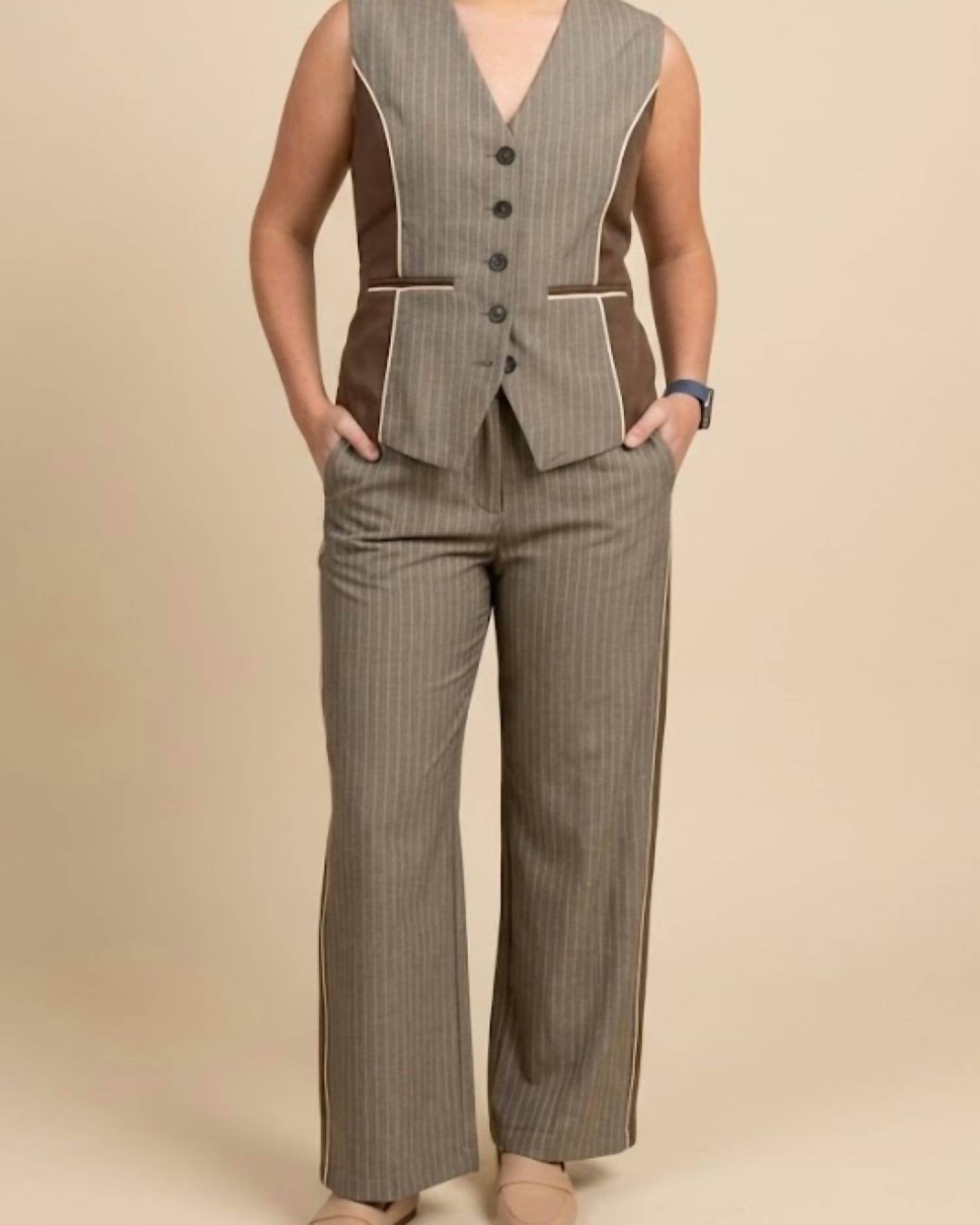 Strut & Bolt - Button-down Piping Vest