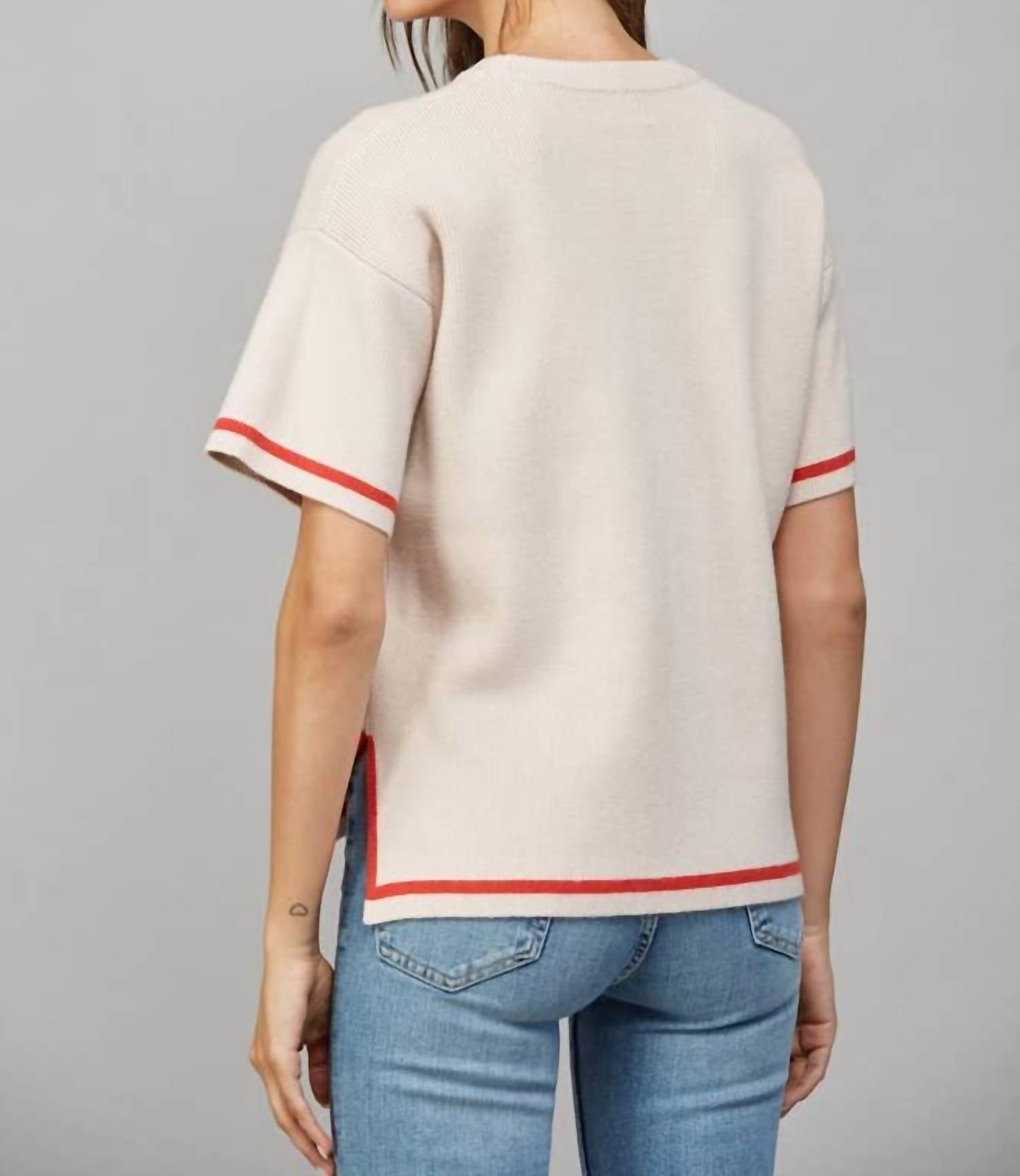 Fate - Edge Contrast Trim Sweater Tee