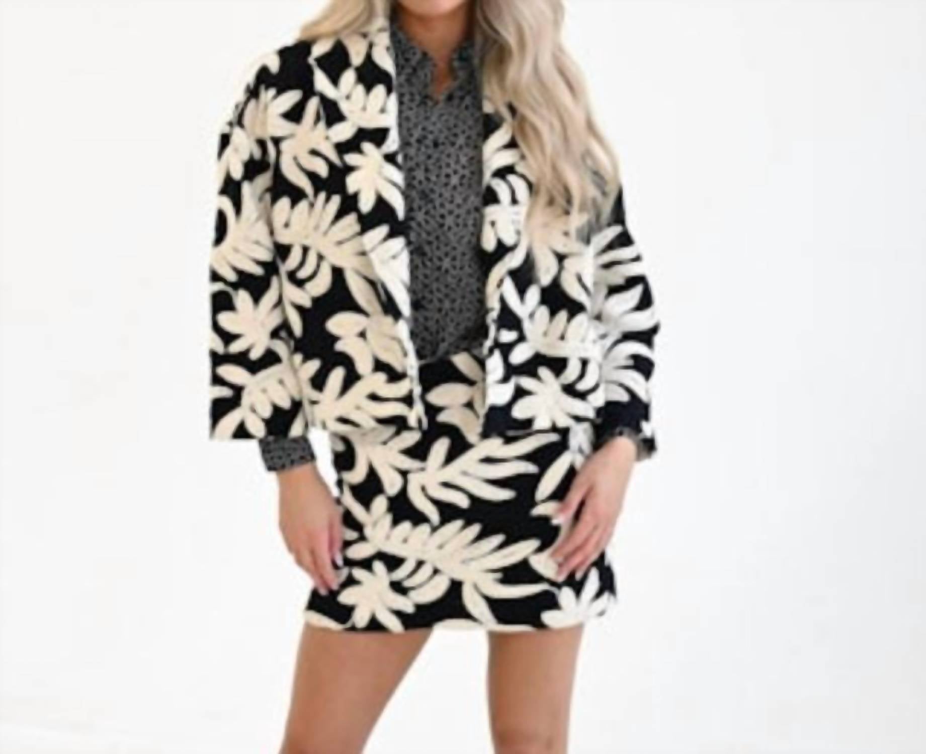 Never A Wallflower - Women's Shawl Collar Jacket
