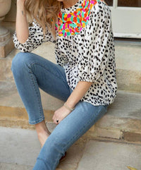 Voy - Just Perfect Half Sleeve Dotted Top
