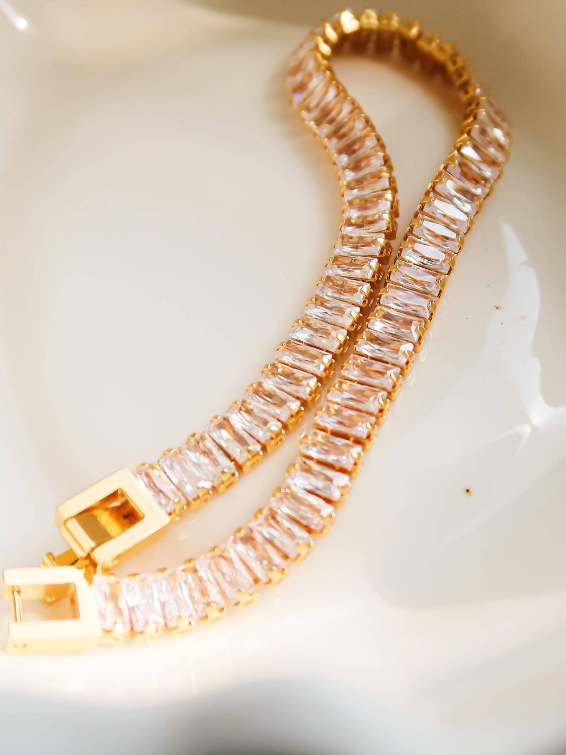 Flanerie By Maiq - Women's Rhodes 18k Non-tarnish Glam Cubic Zirconia Bracelet