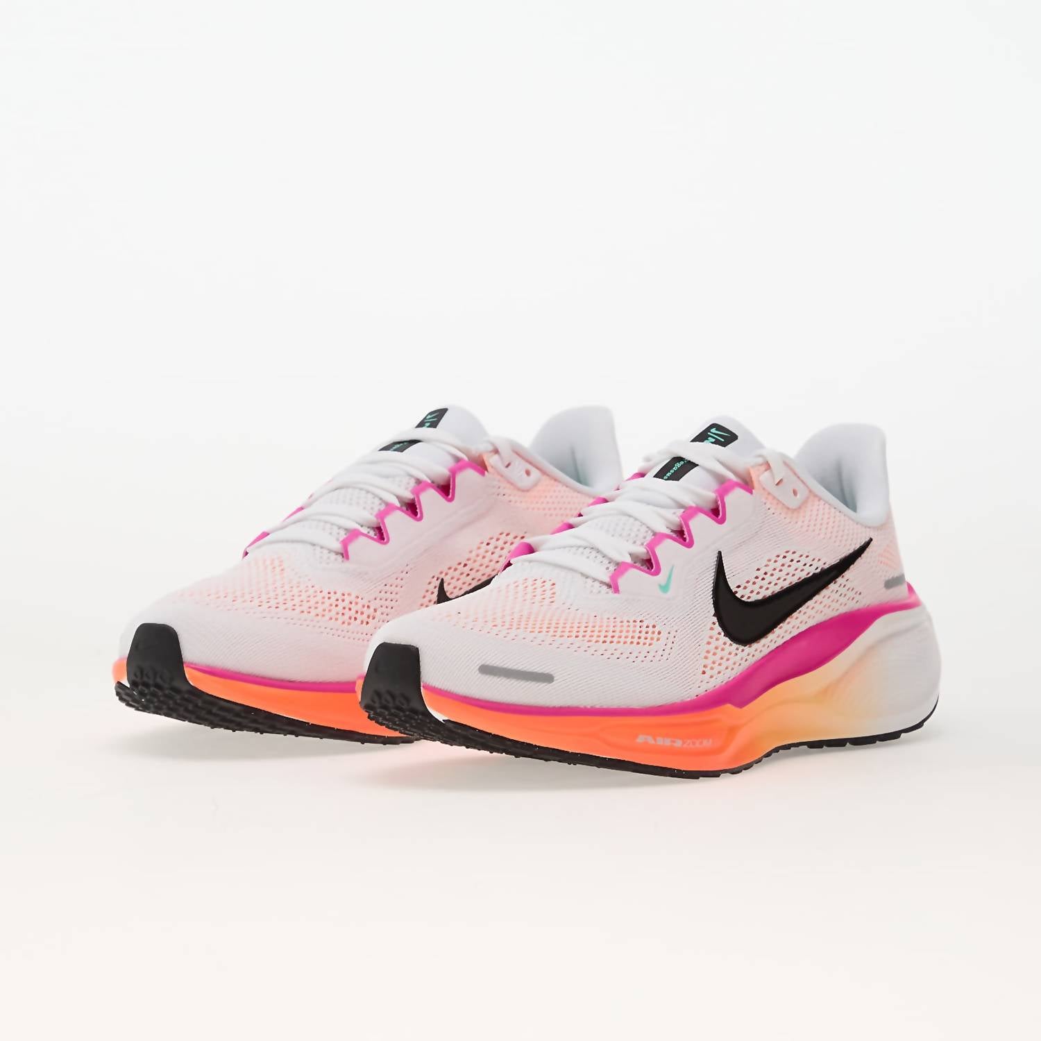 Nike - Women's Air Zoom Pegasus Sneaker