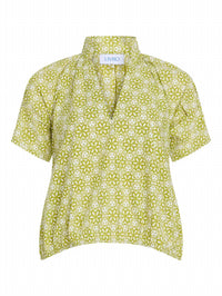 Livro - Merritt Split Neckline Top