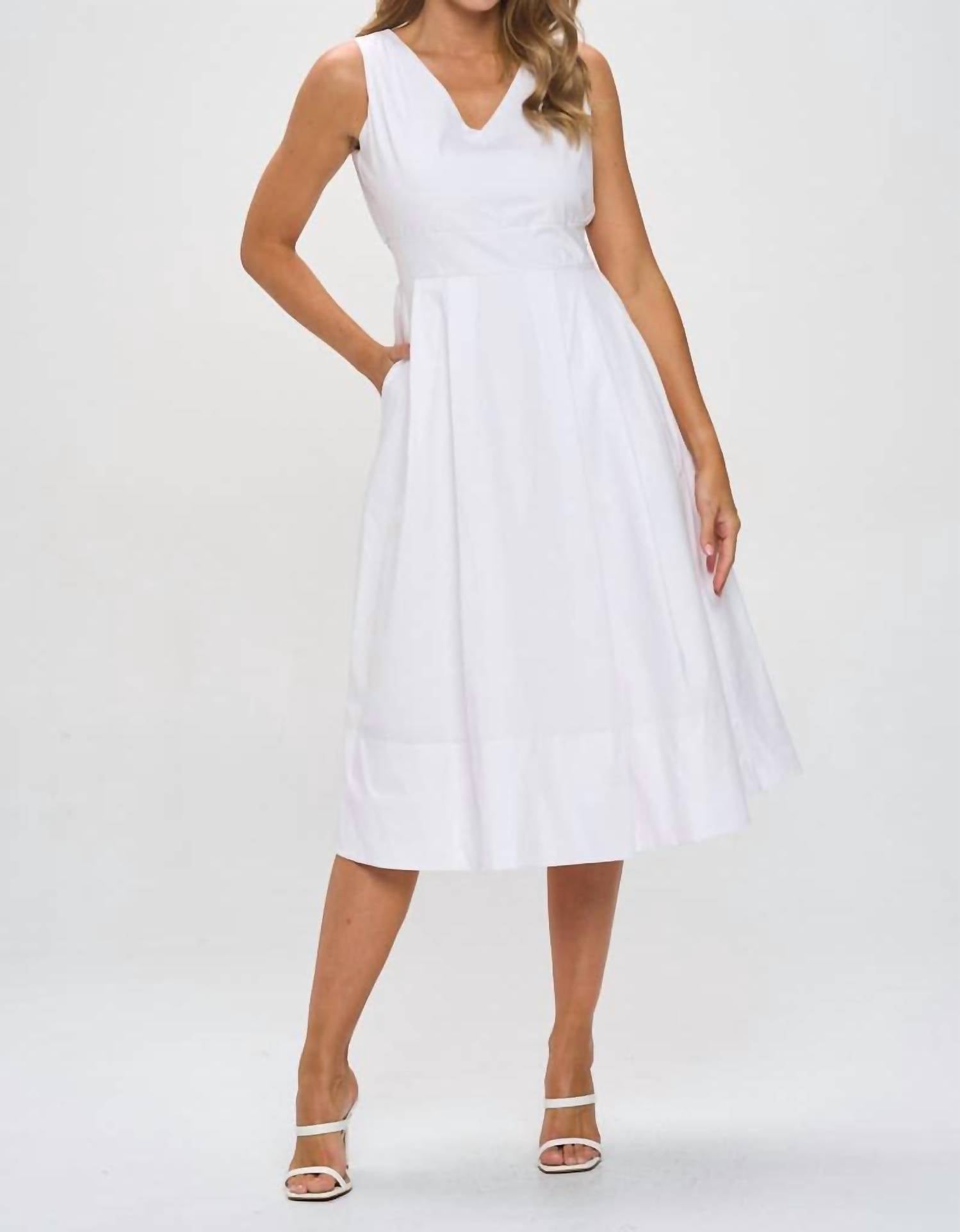 Reneec. - V Neck Midi Dress With Pockets