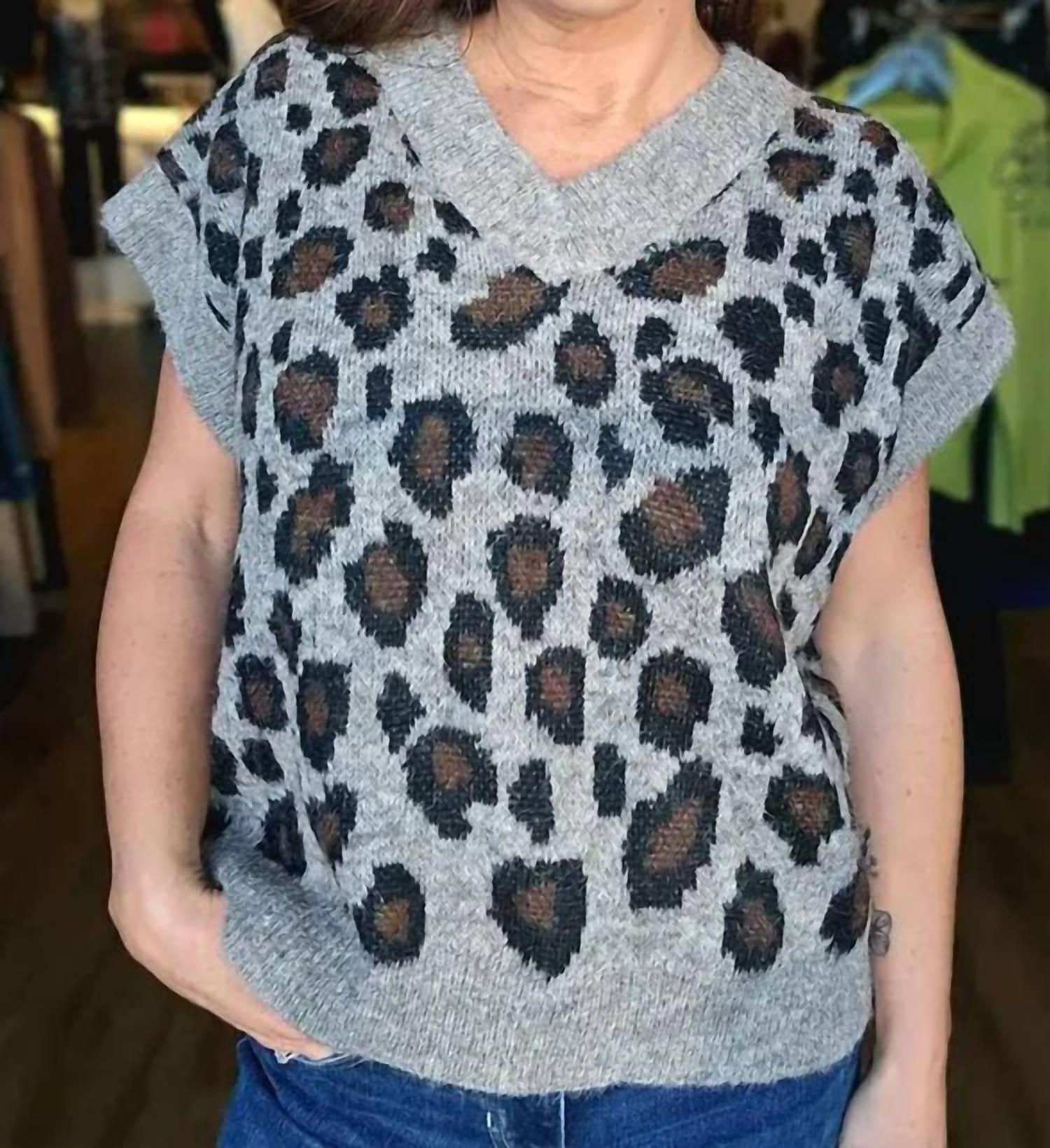 Hunter & Brown - V-neck Sweater Vest