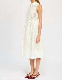 En Saison - Embroidered Collar Midi Dress