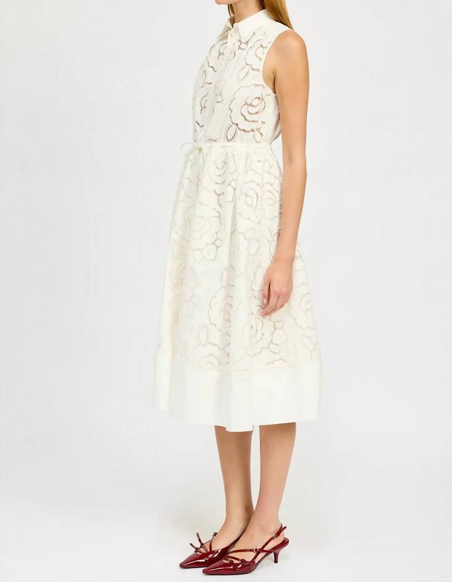 En Saison - Embroidered Collar Midi Dress
