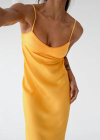 Rumored - Monroe Midi Dress