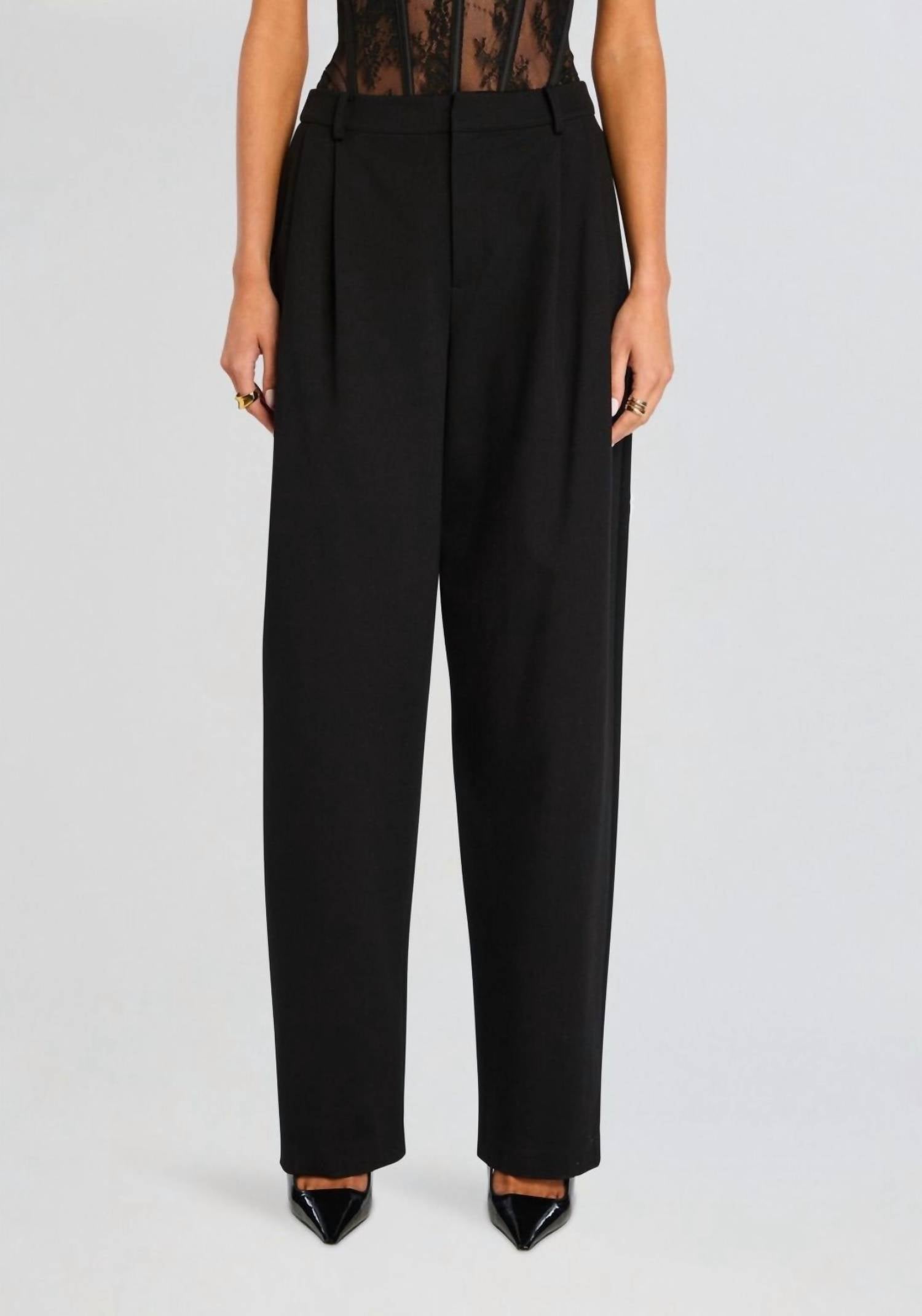 Ser.O.Ya - Sonya Pant