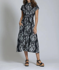Apny - Tie Front Midi Dress