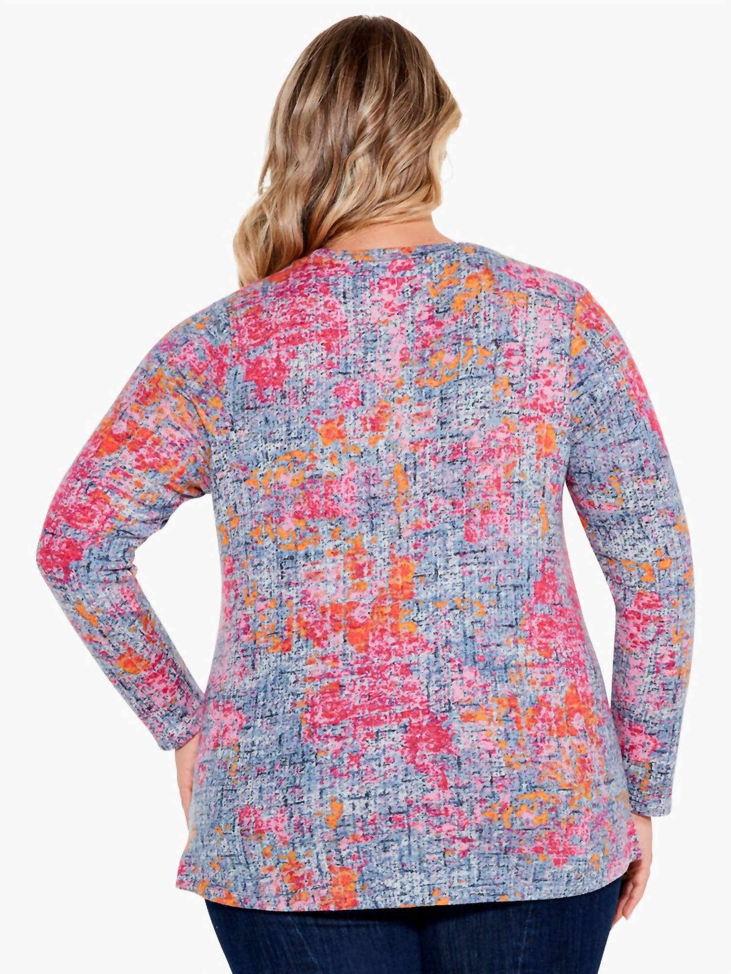 Nic + Zoe - Alena Abstract Glow Tee - Plus
