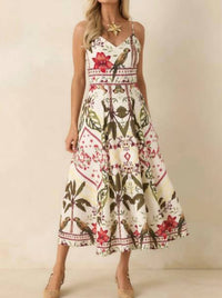 Aylaya - Luna V-neckline Maxi Dress