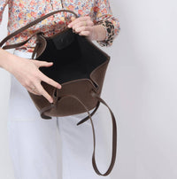 Yuzefi - Women's Mochi Tote Bag