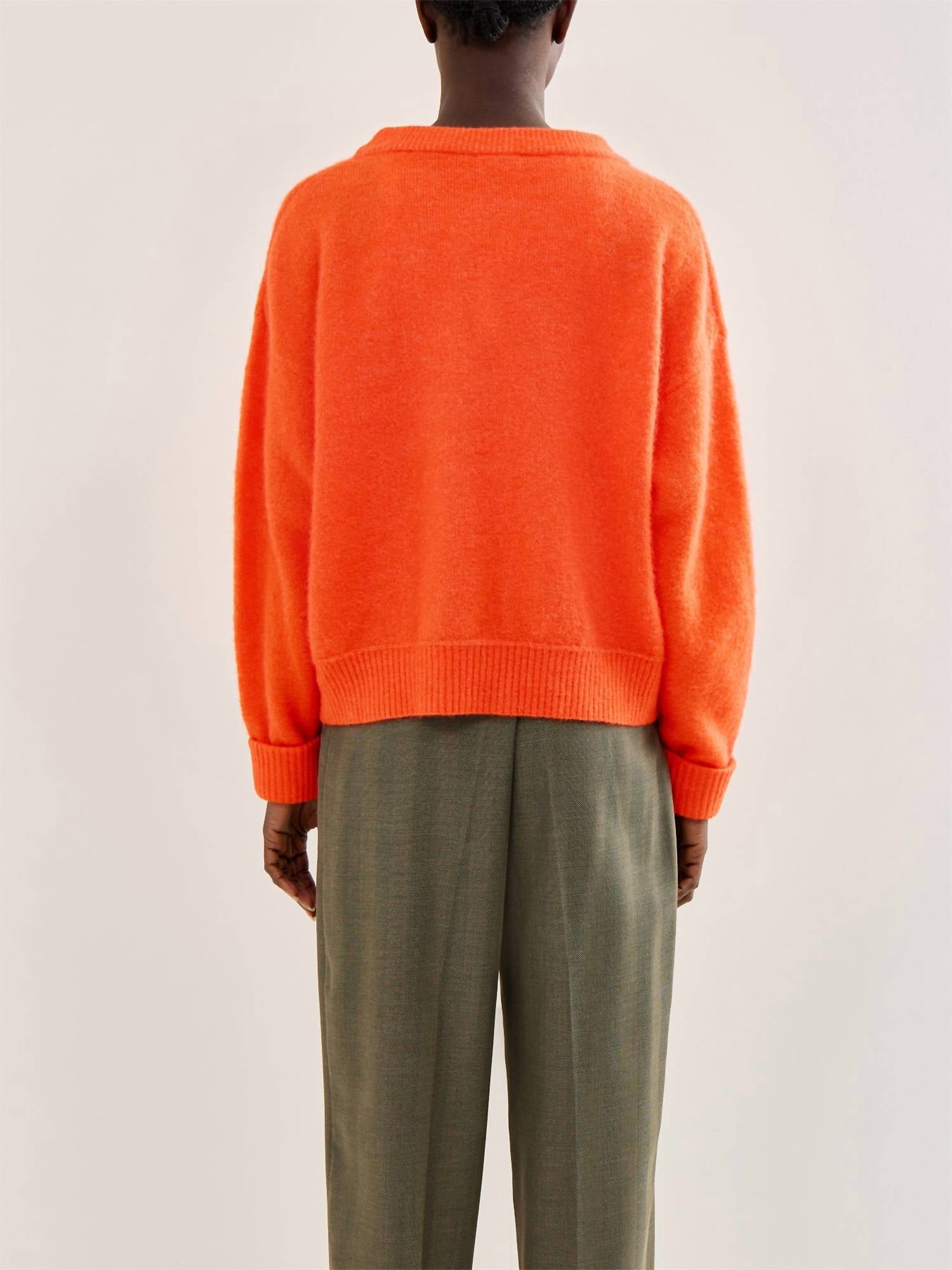 Naadam - Featherweight Long Sleeve Crewneck Sweater