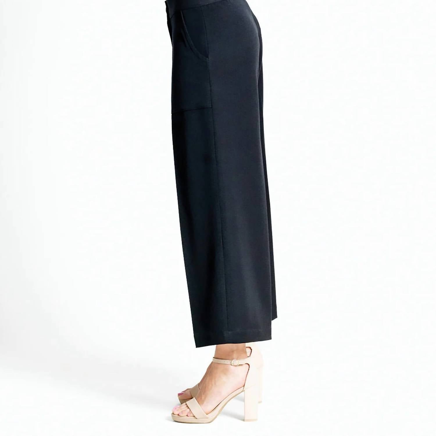 Clara Sunwoo - Woven Twill Zip Closure Front Pocket Cropped Trouser