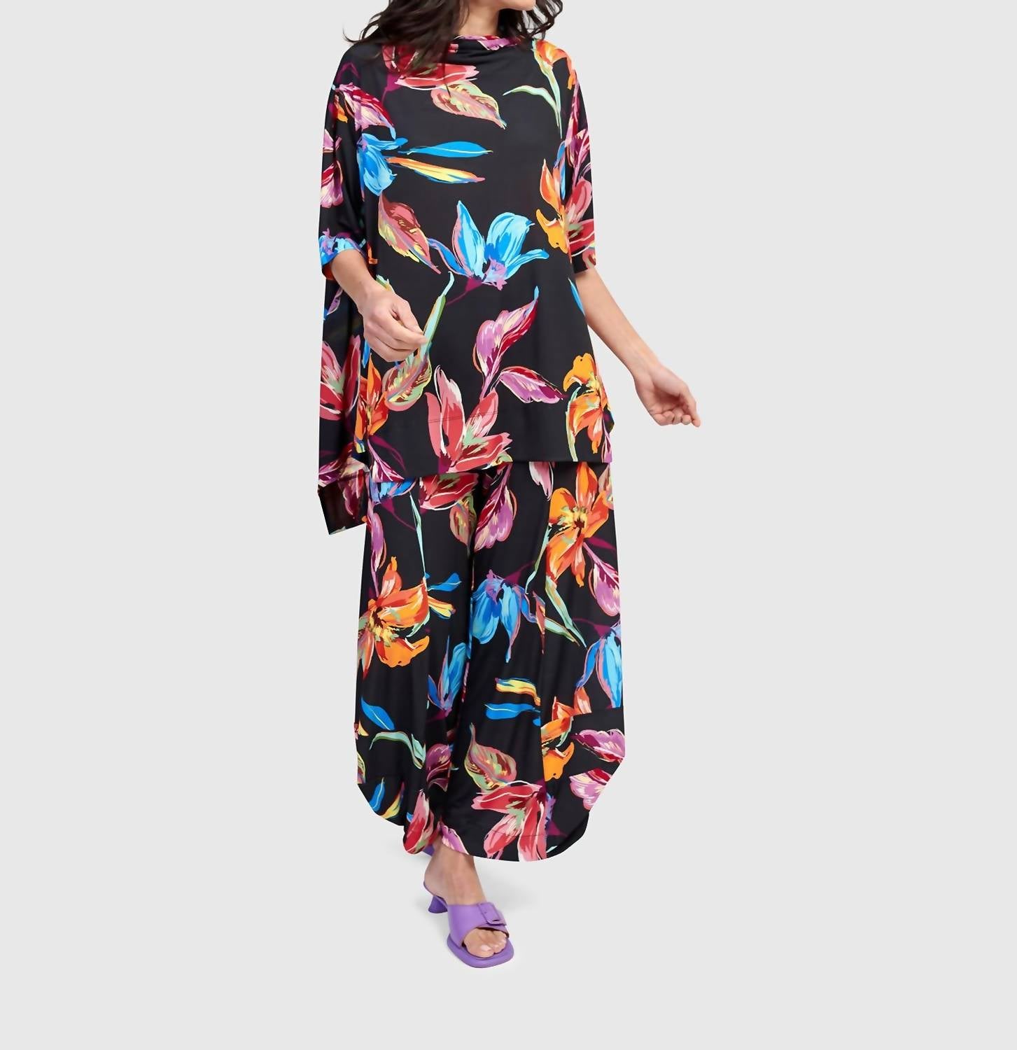 ALEMBIKA Laguna Oversized Trapeze Top in bloom - women's blouse - view 7