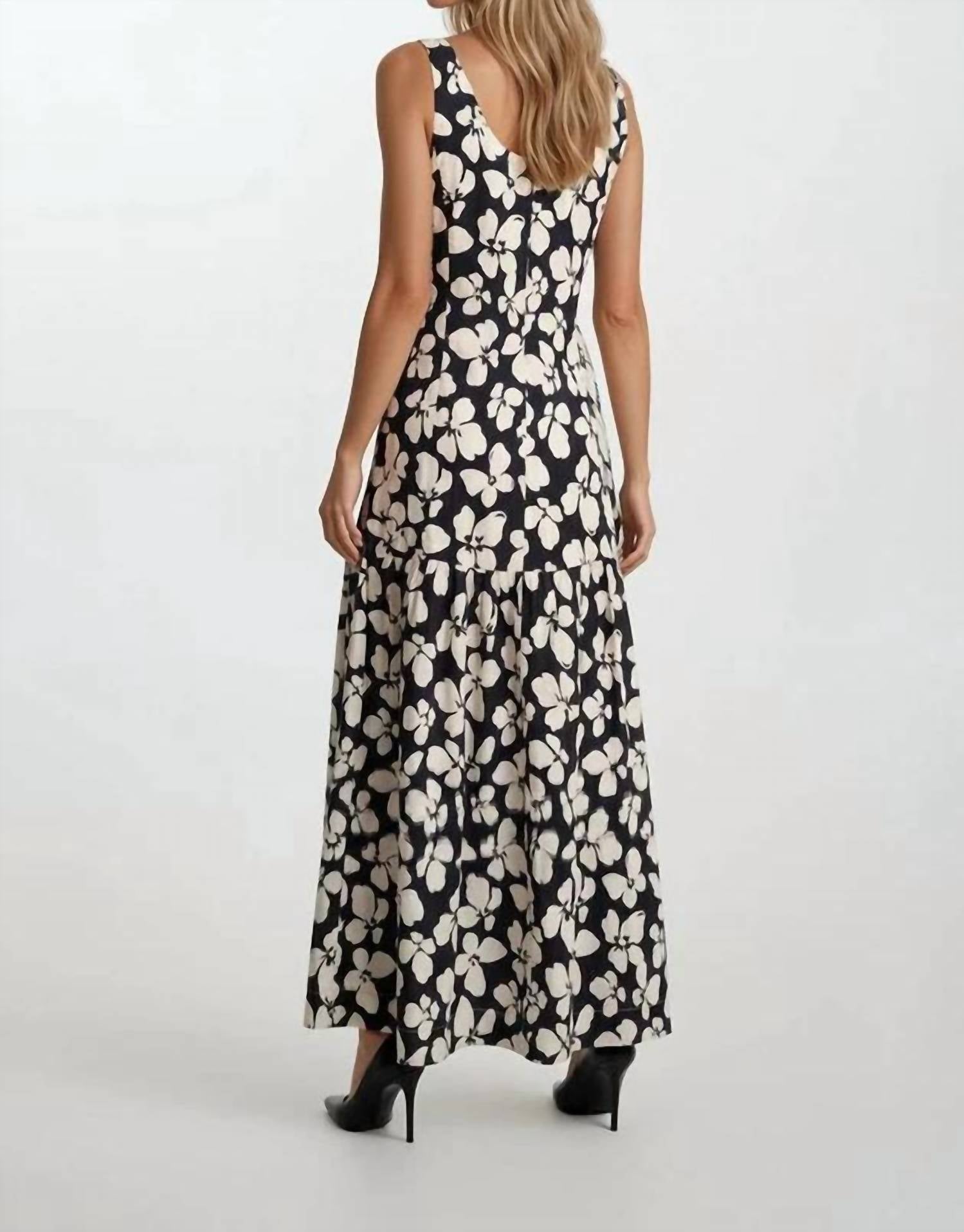 Doe And Rae - Bold Floral Drop Waist Maxi Dress