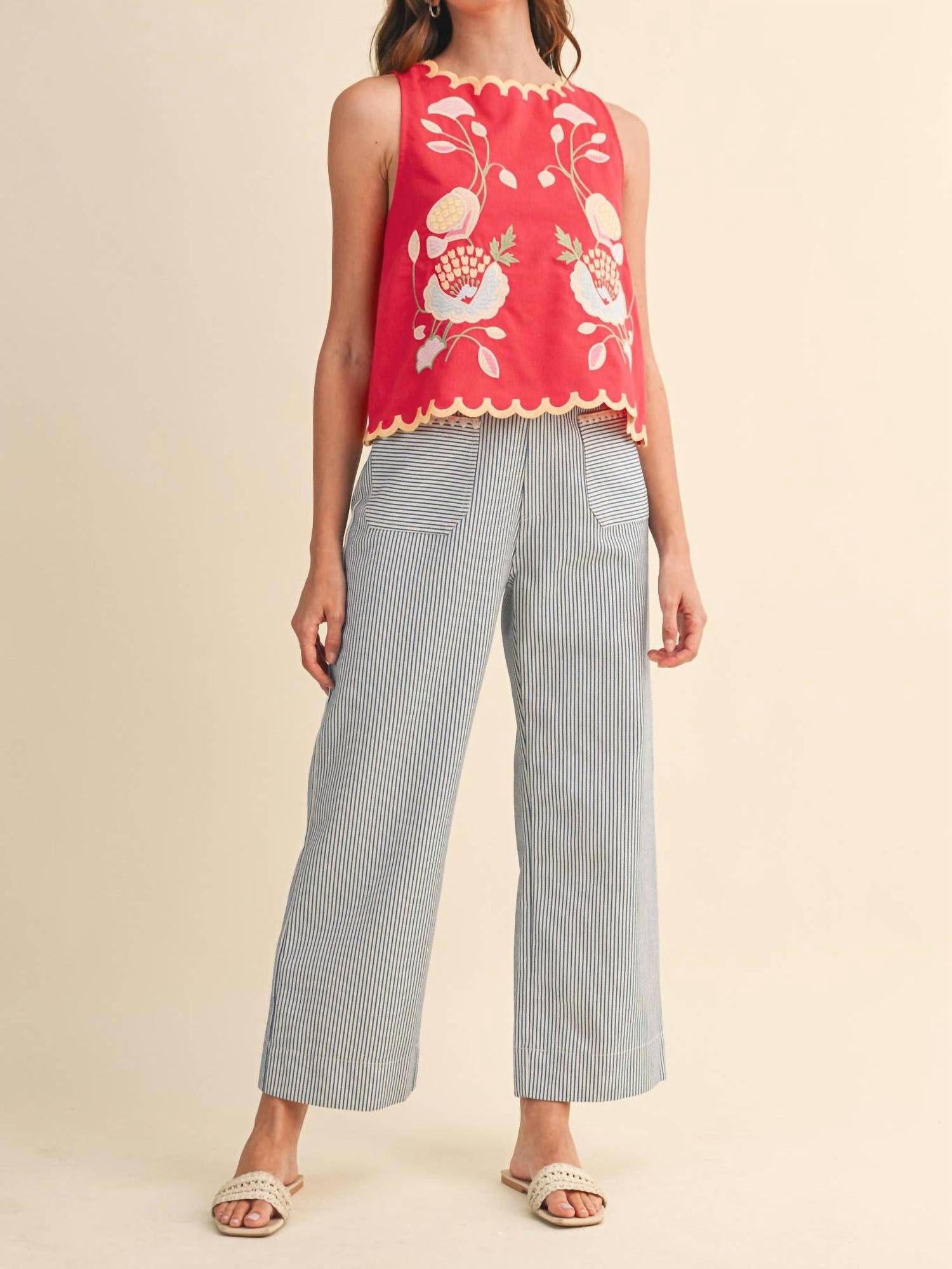 &Merci - Floral Embroidery Scalloped Tank