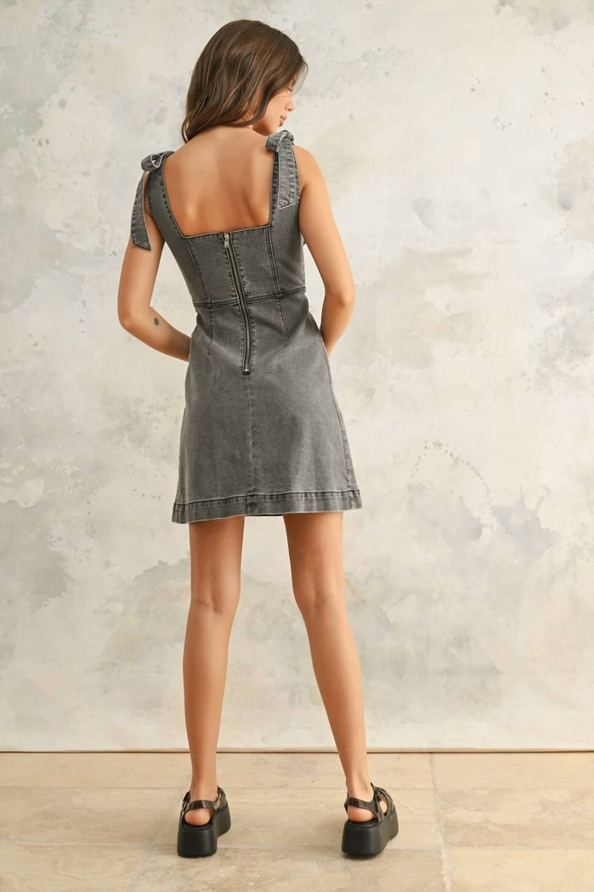 Miou Muse - Tie On Sleeve Mini Dress