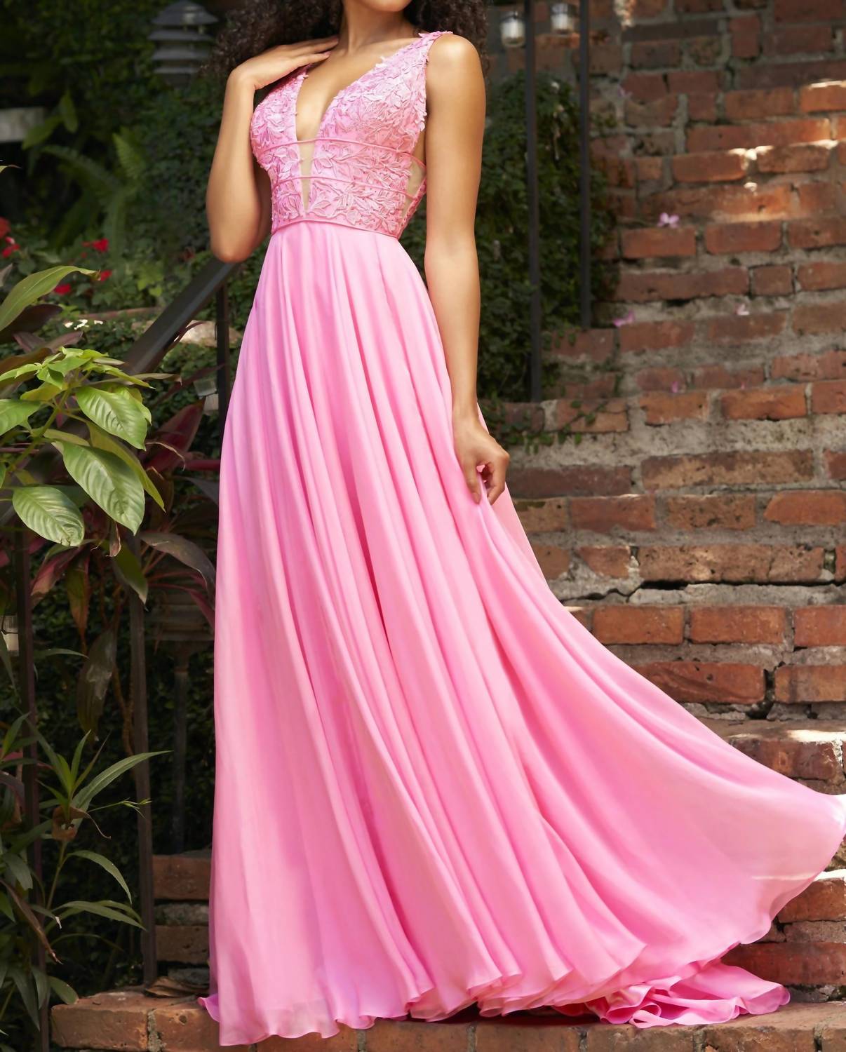 Sherri Hill - Leaf Lace Bodice Gown