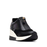 Xti - Women's 144655 Round Toe Sneakers