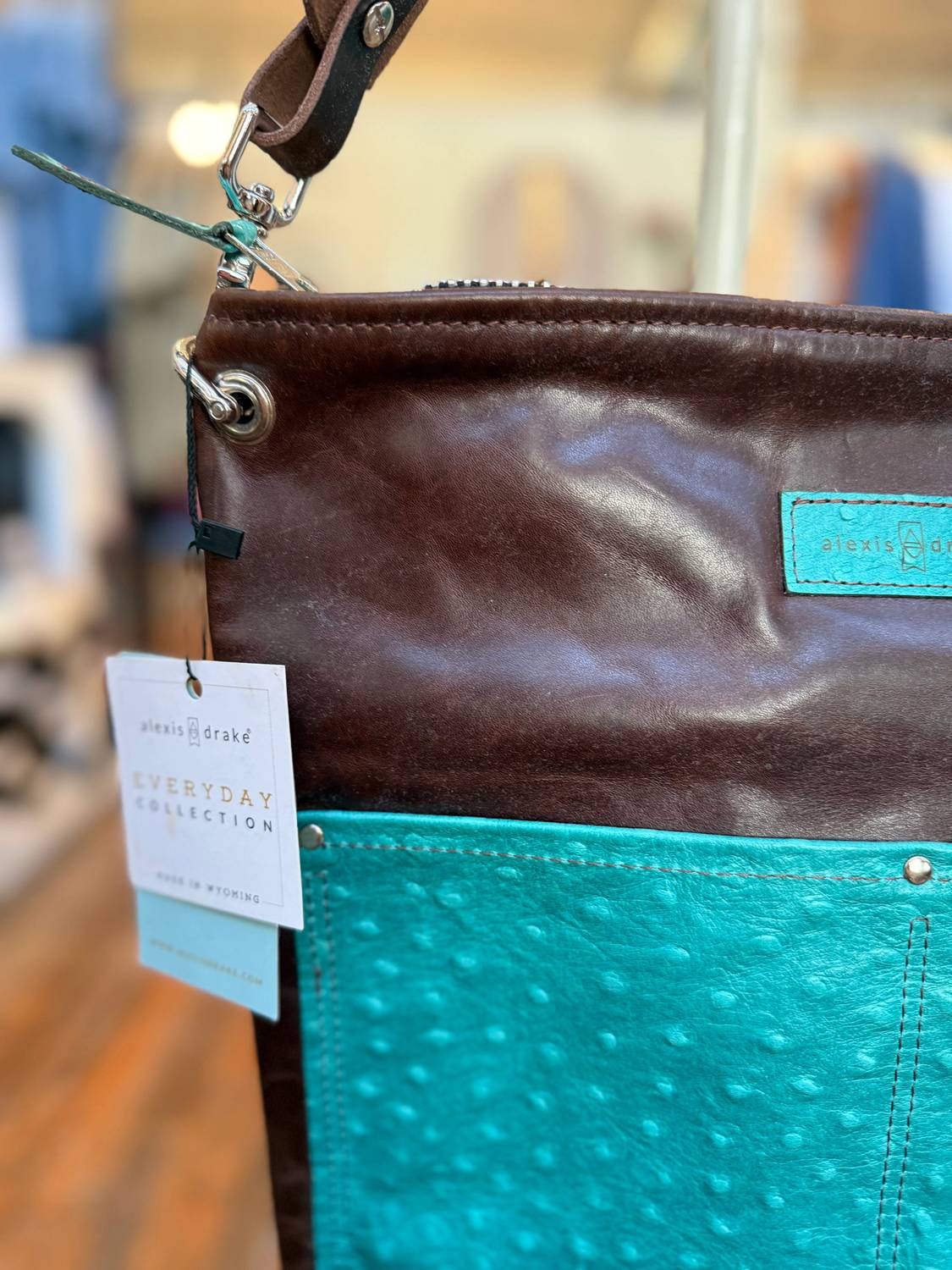 Alexis Drake - Women's Shoulder Tote And Crossbody Bag