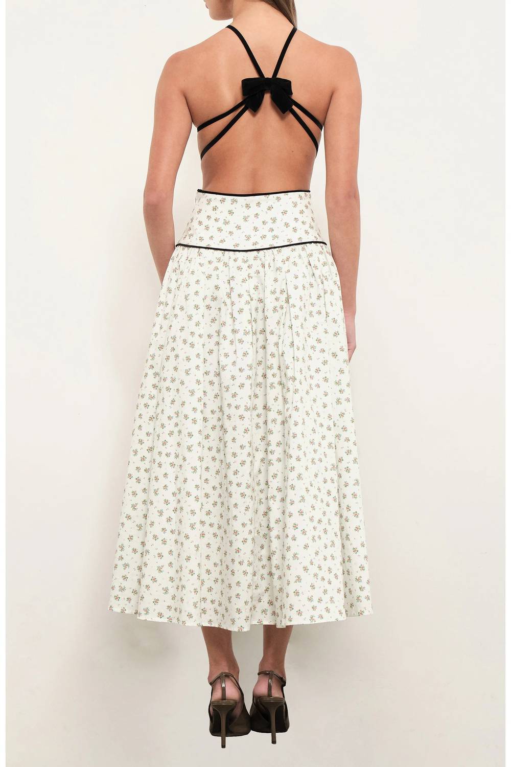Maude Club - Backless Halter Dress With Bow