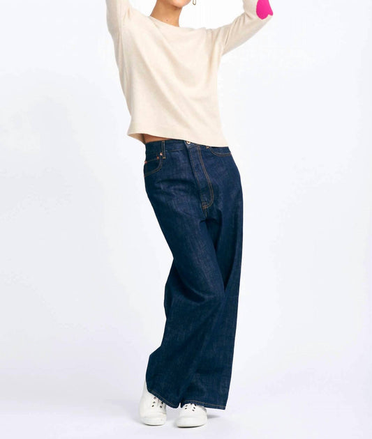 Jumper1234 - Heart Patch Crewneck Top