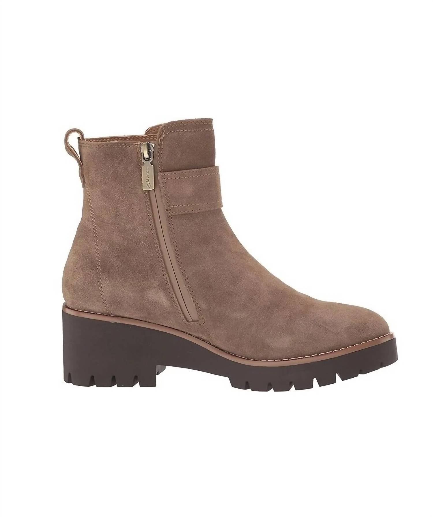 Blondo - Women's Waterproof Dagger Fashion Boot