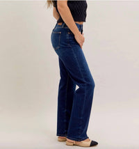 Judy Blue - Everyday Icon Straight Leg Jeans