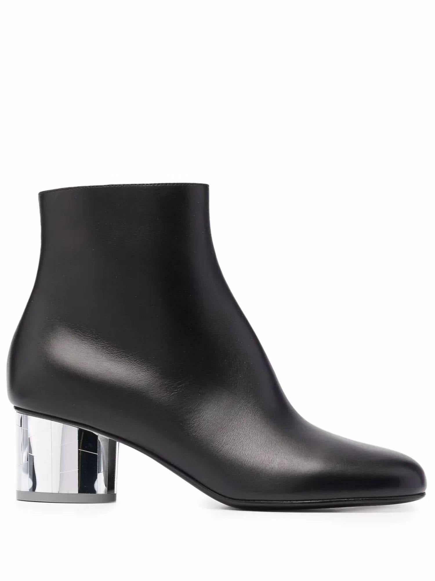 Salvatore Ferragamo - Women's Block-heel Ankle Boots
