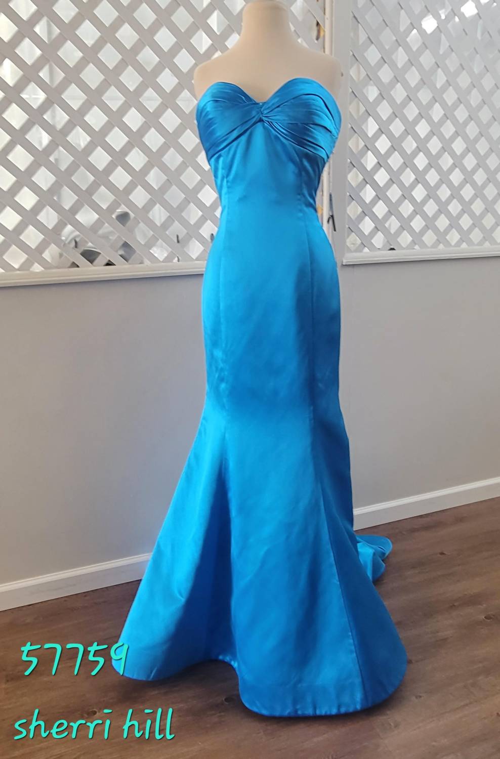 Sherri Hill - Women's Sweetheart Mermaid Dress