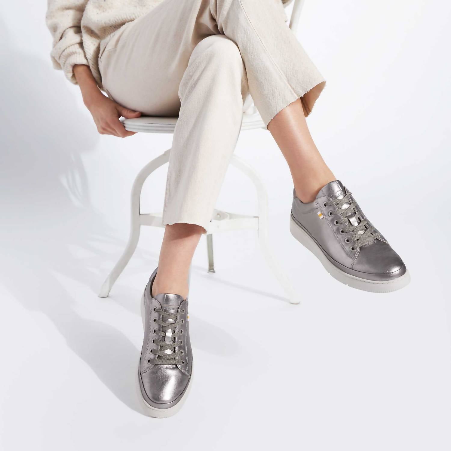 Samuel Hubbard - Women's Laguna Sport Shoes
