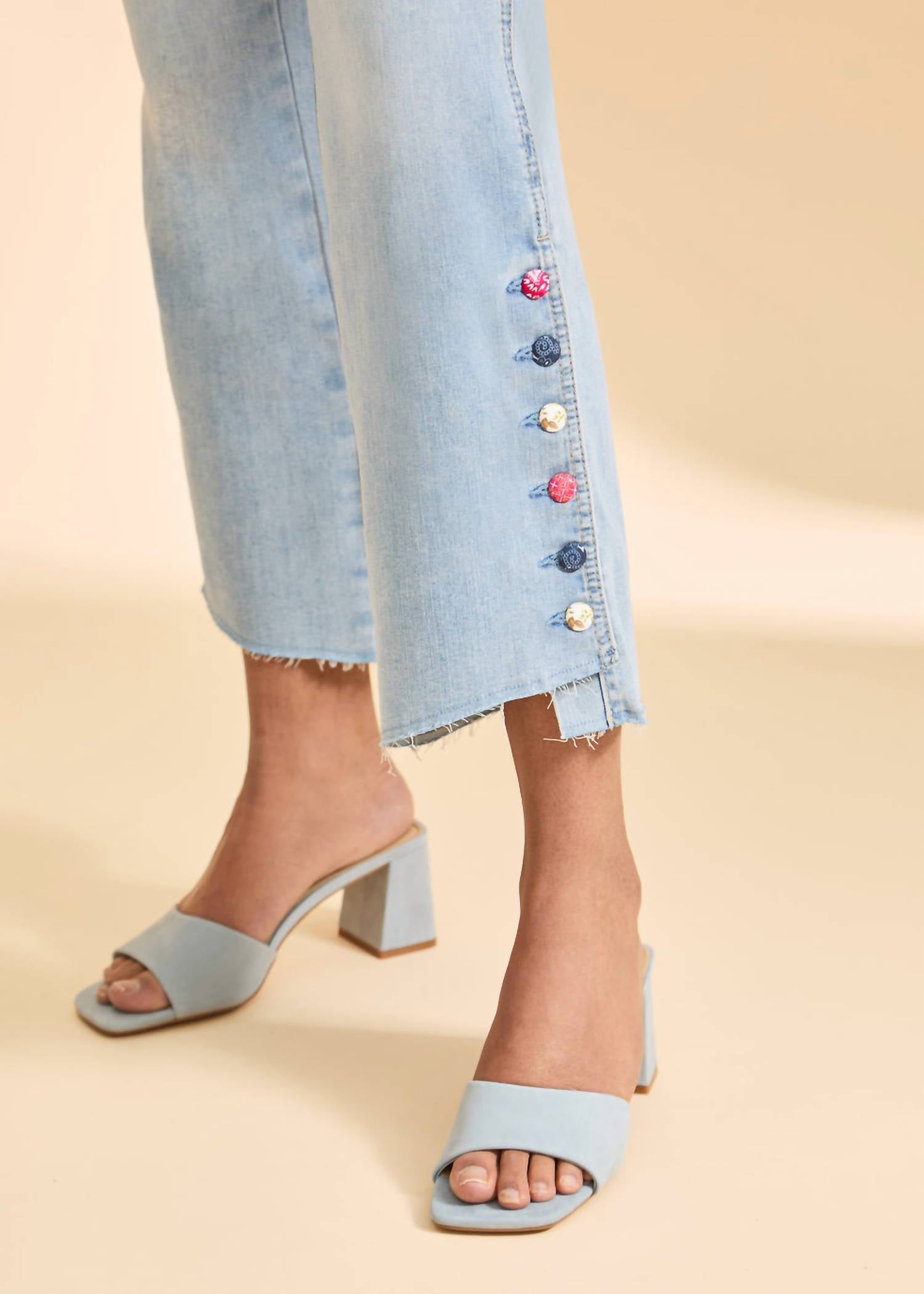 Fdj - Pull-on Boot Crop Denim Jeans